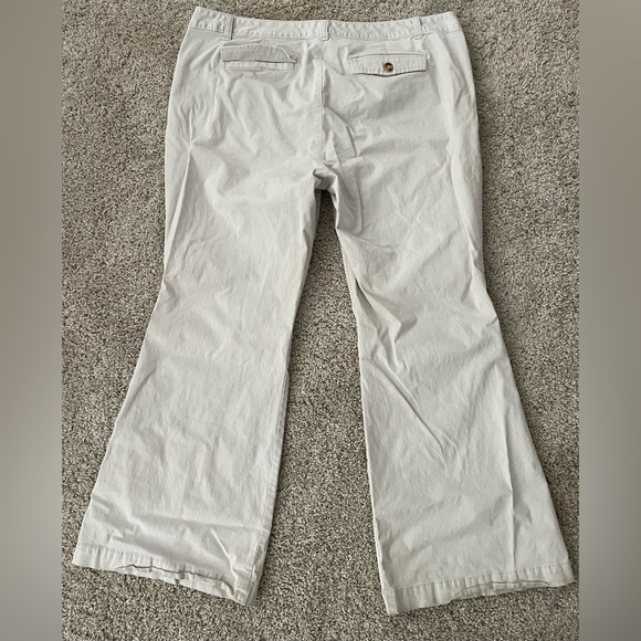 OLD NAVY Women’s Stone Tan Khaki Bootcut Pants Sz 20 Plus - Picture 6 of 9